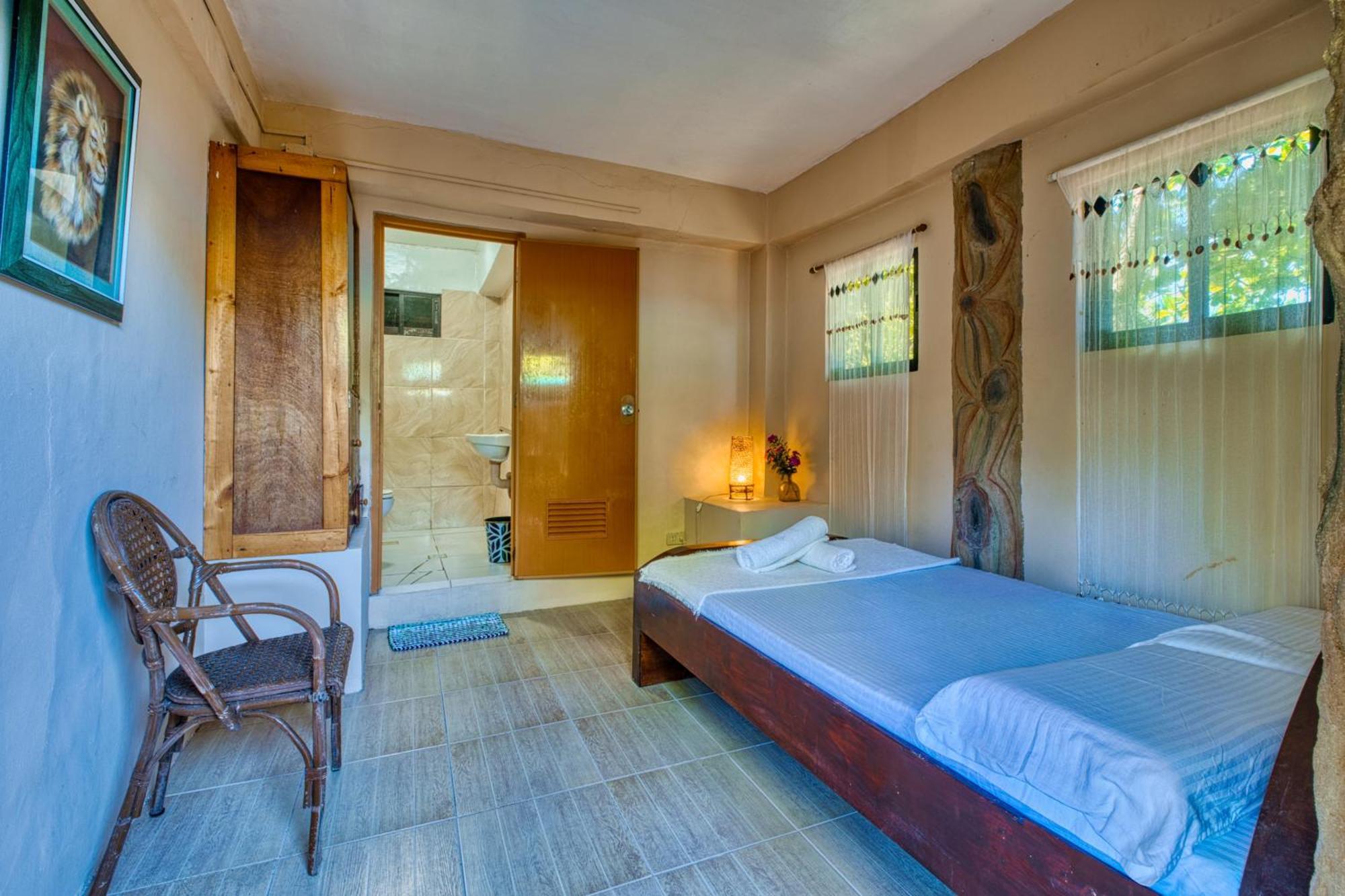 Pilar Pilapil Beach Resort Daanbantayan 객실 사진
